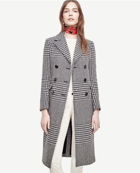 This coat goes well with even a choker.